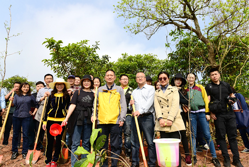 4.16龙泉山城市森林公园“包山头”植树劳动.png